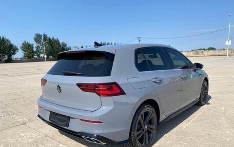 Volkswagen Golf VIII, 2023 год, 2 200 000 рублей, 7 фотография