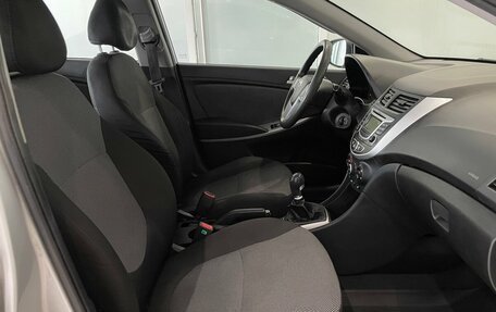Hyundai Solaris II рестайлинг, 2014 год, 780 000 рублей, 10 фотография