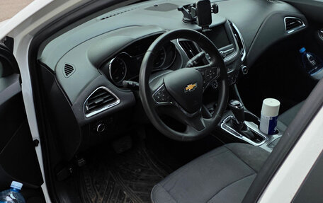 Chevrolet Cruze II, 2019 год, 950 000 рублей, 10 фотография