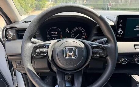 Honda Vezel, 2023 год, 1 820 000 рублей, 11 фотография