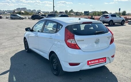Hyundai Solaris II рестайлинг, 2014 год, 695 000 рублей, 3 фотография