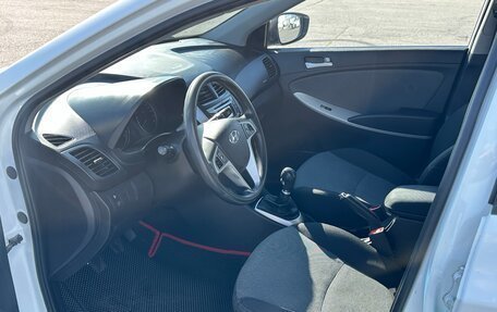 Hyundai Solaris II рестайлинг, 2014 год, 695 000 рублей, 9 фотография