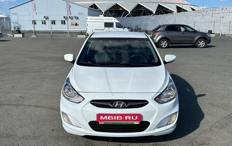 Hyundai Solaris II рестайлинг, 2014 год, 695 000 рублей, 8 фотография