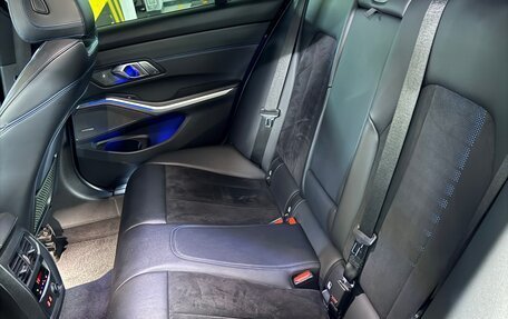 BMW 3 серия, 2019 год, 3 400 000 рублей, 27 фотография