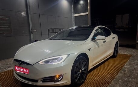 Tesla Model S I, 2015 год, 2 850 000 рублей, 5 фотография
