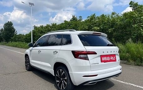 Skoda Karoq I, 2023 год, 2 200 000 рублей, 5 фотография