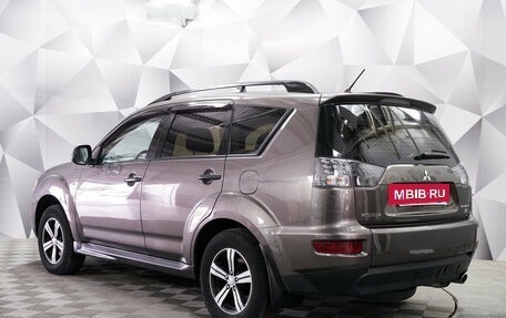 Mitsubishi Outlander III рестайлинг 3, 2010 год, 990 000 рублей, 2 фотография