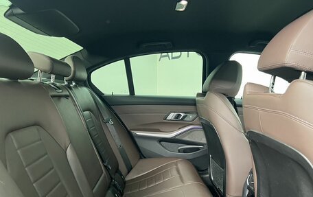 BMW 3 серия, 2019 год, 4 100 000 рублей, 14 фотография