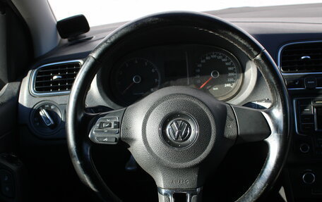 Volkswagen Polo VI (EU Market), 2013 год, 690 000 рублей, 12 фотография