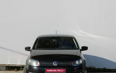 Volkswagen Polo VI (EU Market), 2013 год, 690 000 рублей, 2 фотография