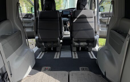 Honda Stepwgn IV, 2016 год, 1 620 000 рублей, 30 фотография