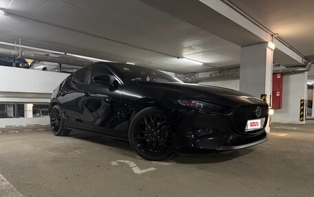 Mazda 3, 2020 год, 2 200 000 рублей, 10 фотография
