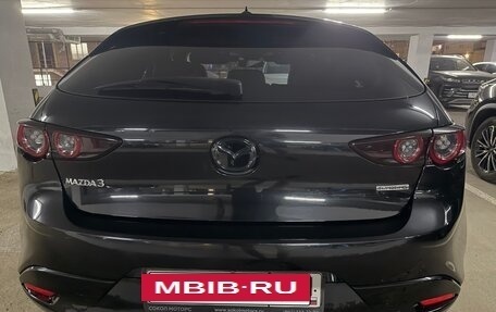 Mazda 3, 2020 год, 2 200 000 рублей, 8 фотография
