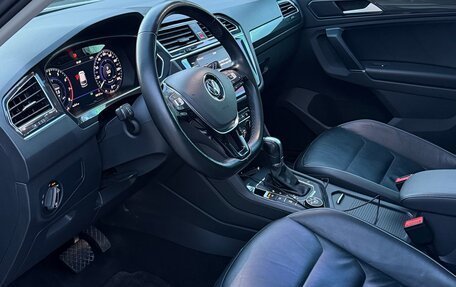 Volkswagen Tiguan II, 2016 год, 2 099 000 рублей, 14 фотография
