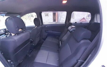 Toyota Wish II, 2003 год, 650 000 рублей, 14 фотография