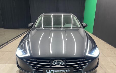 Hyundai Sonata VIII, 2021 год, 2 000 000 рублей, 2 фотография