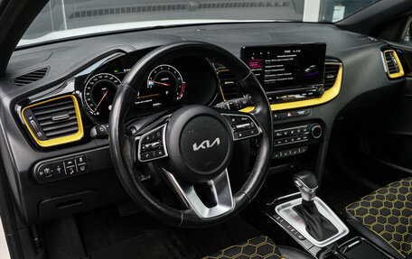 KIA XCeed I, 2021 год, 2 400 000 рублей, 16 фотография