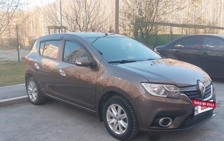 Renault Sandero II рестайлинг, 2018 год, 920 000 рублей, 3 фотография