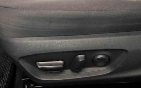 Toyota Camry, 2020 год, 2 100 000 рублей, 16 фотография