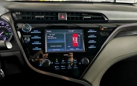Toyota Camry, 2020 год, 2 100 000 рублей, 14 фотография