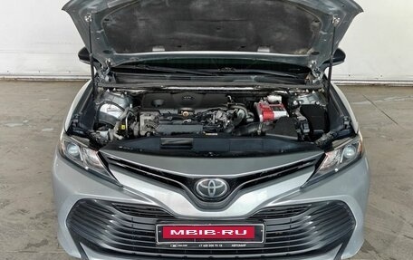 Toyota Camry, 2020 год, 2 100 000 рублей, 19 фотография