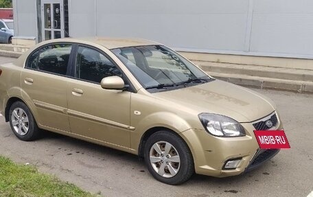 KIA Rio II, 2011 год, 600 000 рублей, 3 фотография