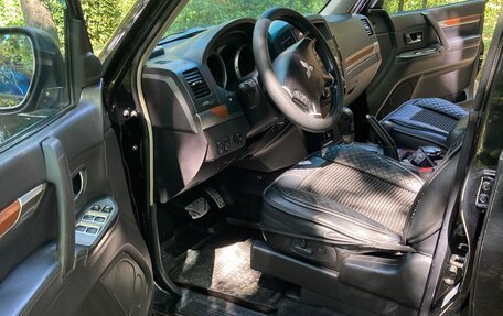 Mitsubishi Pajero IV, 2007 год, 1 800 000 рублей, 9 фотография