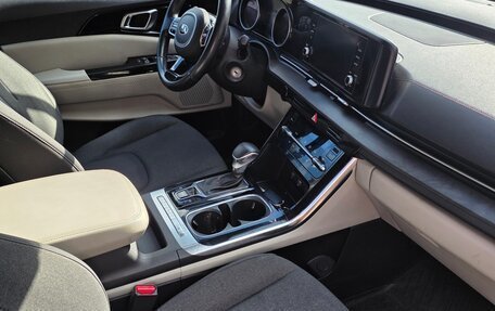 KIA Carnival, 2021 год, 3 800 000 рублей, 8 фотография