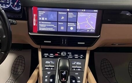 Porsche Cayenne III, 2018 год, 6 499 000 рублей, 16 фотография