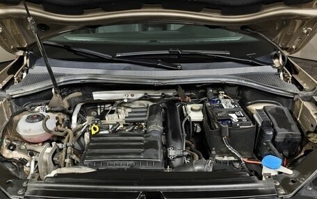 Volkswagen Tiguan II, 2020 год, 2 475 000 рублей, 10 фотография
