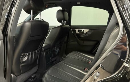Infiniti QX70, 2013 год, 1 750 000 рублей, 14 фотография