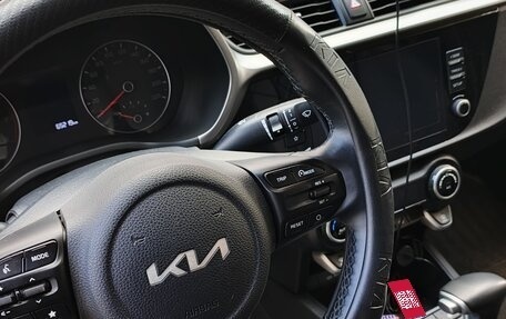 KIA Rio IV, 2021 год, 1 700 000 рублей, 3 фотография