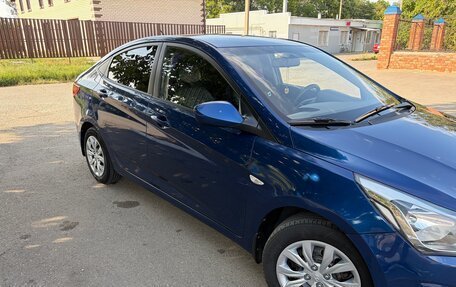 Hyundai Solaris II рестайлинг, 2015 год, 816 000 рублей, 5 фотография