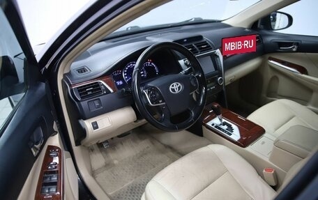 Toyota Camry, 2012 год, 1 490 000 рублей, 10 фотография