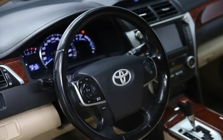 Toyota Camry, 2012 год, 1 490 000 рублей, 13 фотография