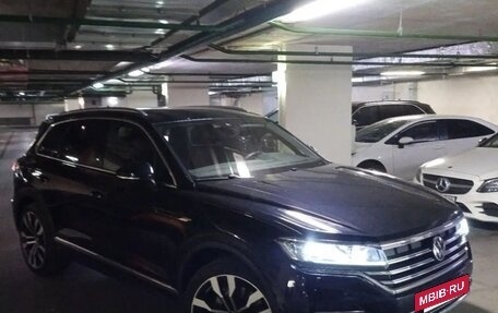 Volkswagen Touareg III, 2022 год, 7 600 000 рублей, 5 фотография