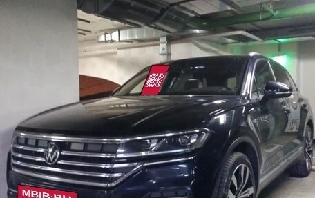 Volkswagen Touareg III, 2022 год, 7 600 000 рублей, 2 фотография