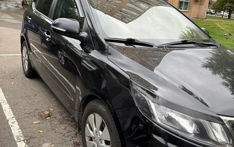 KIA Rio III рестайлинг, 2013 год, 850 000 рублей, 2 фотография