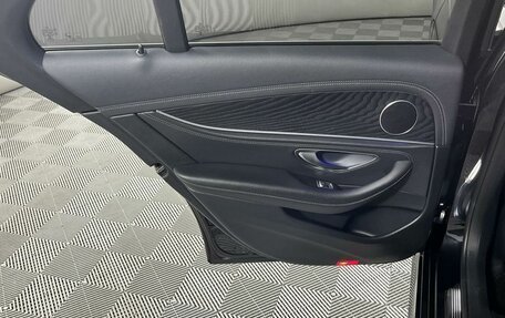 Mercedes-Benz E-Класс, 2019 год, 2 820 000 рублей, 10 фотография