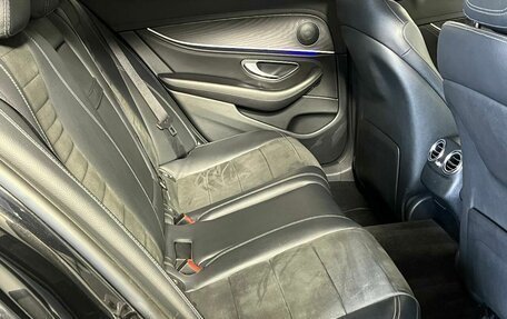 Mercedes-Benz E-Класс, 2019 год, 2 820 000 рублей, 13 фотография