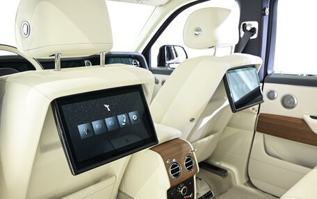 Rolls-Royce Cullinan, 2025 год, 46 900 000 рублей, 30 фотография