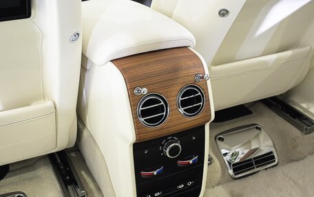 Rolls-Royce Cullinan, 2025 год, 46 900 000 рублей, 31 фотография