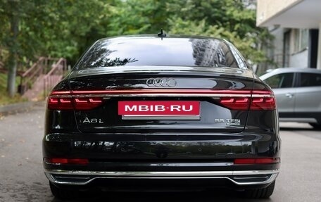 Audi A8, 2019 год, 4 750 000 рублей, 6 фотография