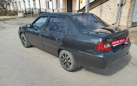 Daewoo Nexia I рестайлинг, 2011 год, 200 000 рублей, 5 фотография