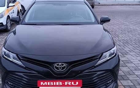 Toyota Camry, 2019 год, 2 400 000 рублей, 7 фотография