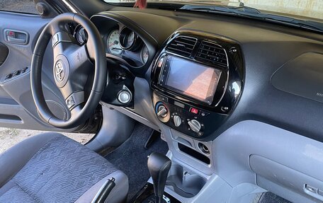 Toyota RAV4, 2003 год, 750 000 рублей, 9 фотография