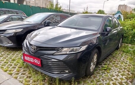 Toyota Camry, 2020 год, 2 670 000 рублей, 3 фотография