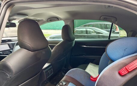 Toyota Camry, 2020 год, 2 670 000 рублей, 7 фотография