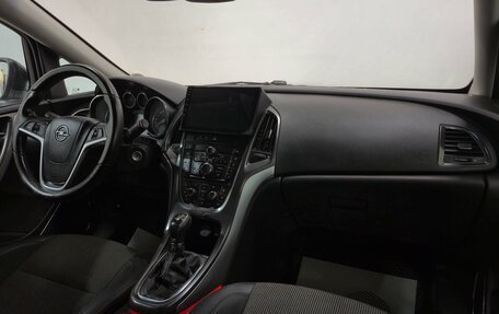 Opel Astra J, 2011 год, 590 000 рублей, 15 фотография