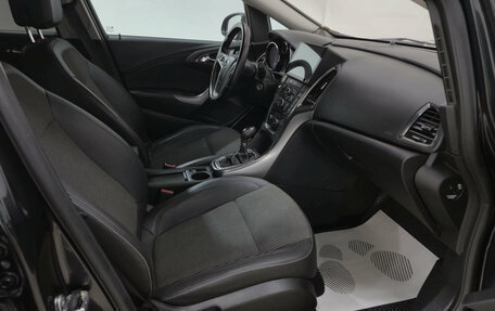 Opel Astra J, 2011 год, 590 000 рублей, 16 фотография